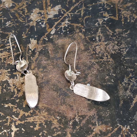 Vintage Green and Silver Earrings - Picture 7 of 9